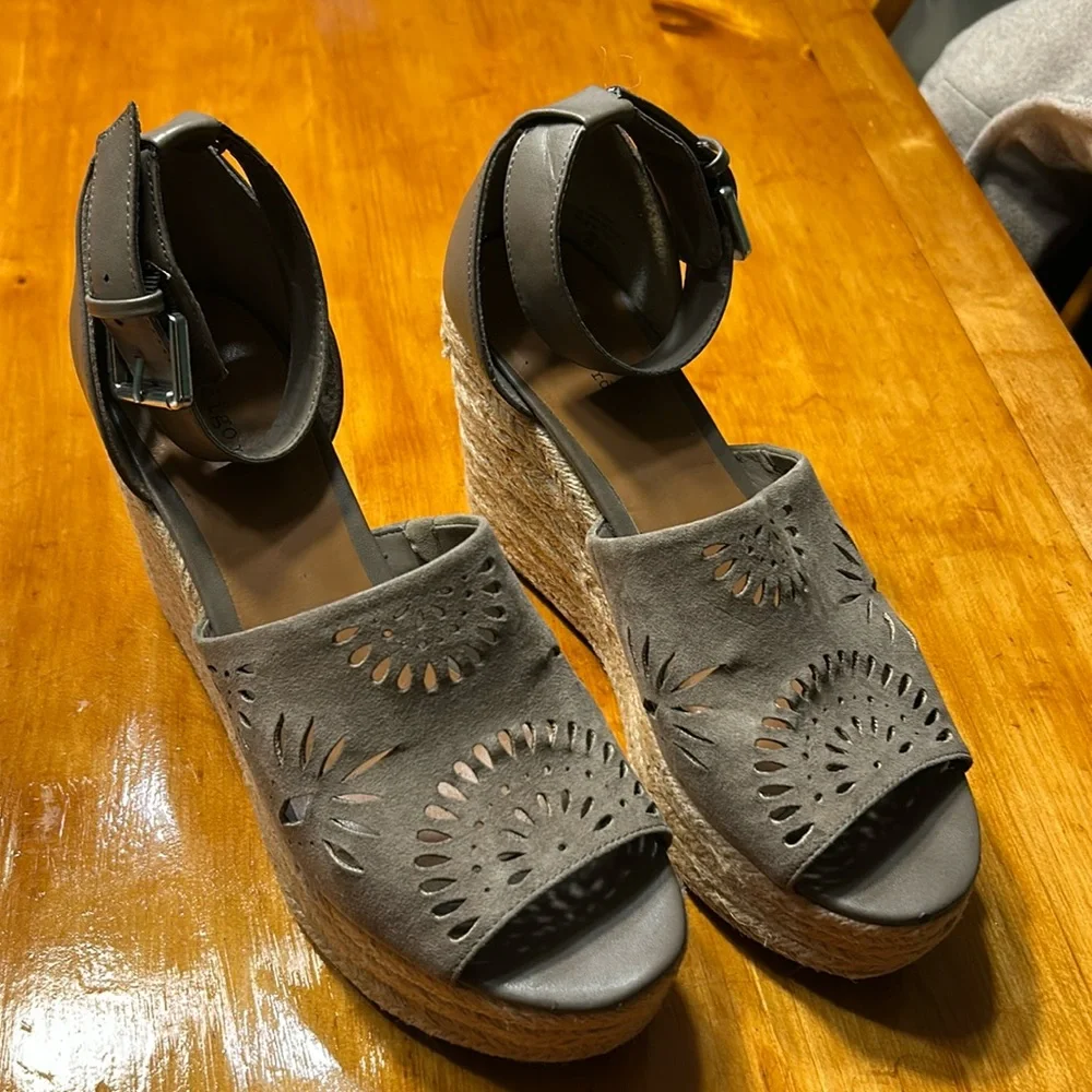 Indigo Rd. Espadrille Wedge‎ Heel Sandals